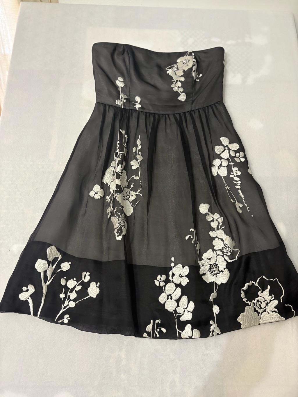 Whbm 100% Silk Chiffon Embroidered Strapless Bustier Dress Size 10 Euc